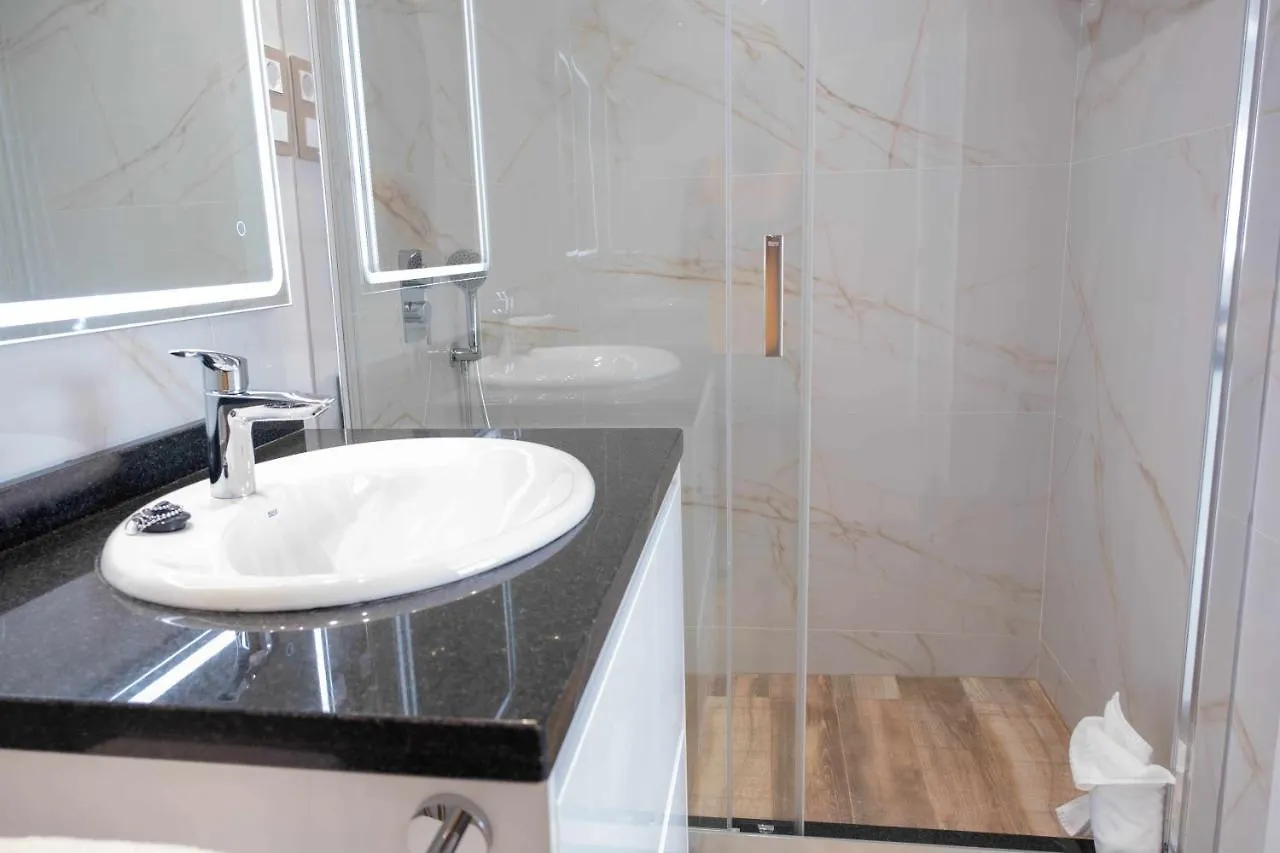 Luxury Apartment Sand Sabi Con Garaje 科拉雷侯 0*,